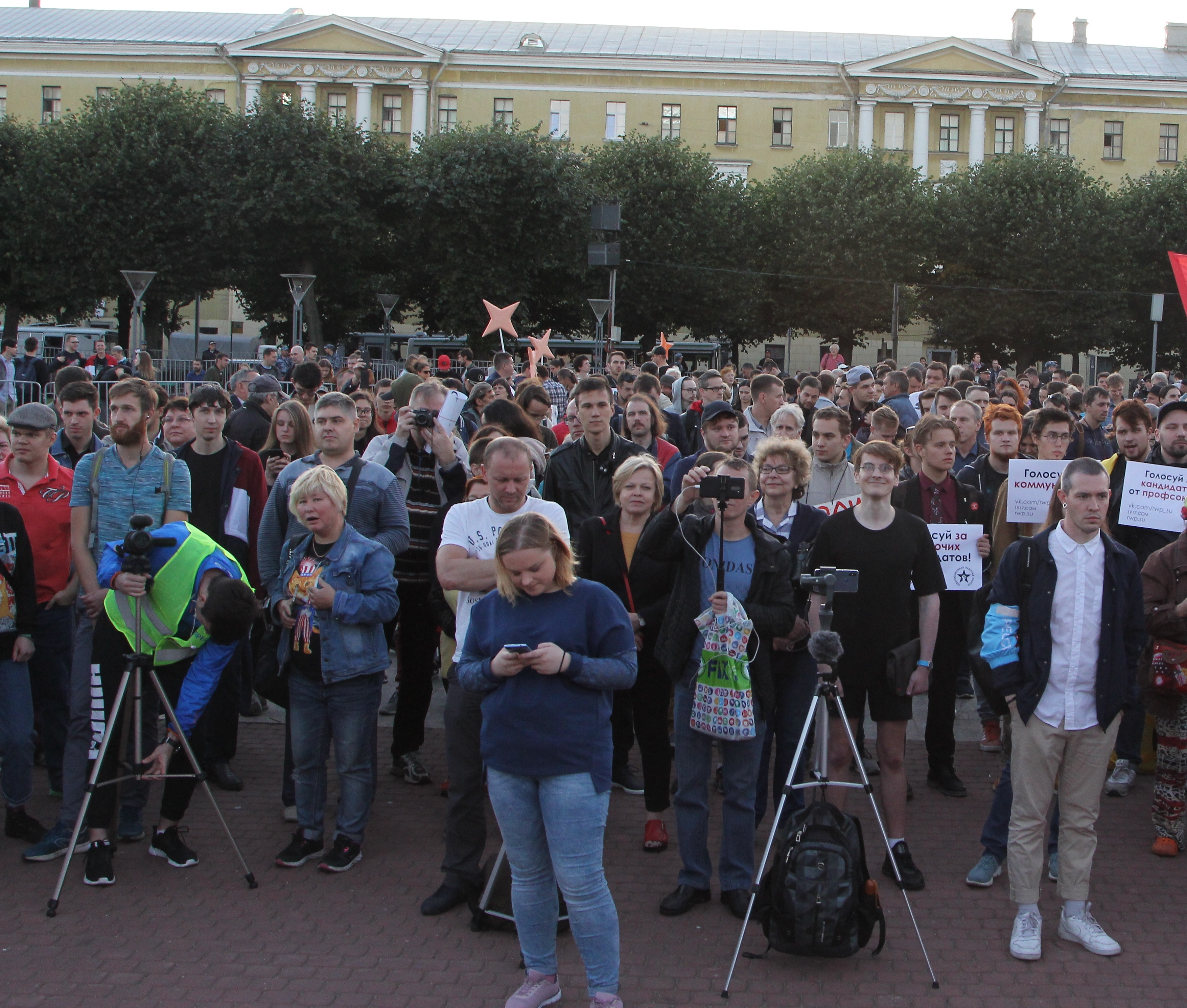 Митинг за свободные выборы прошёл в темноте
