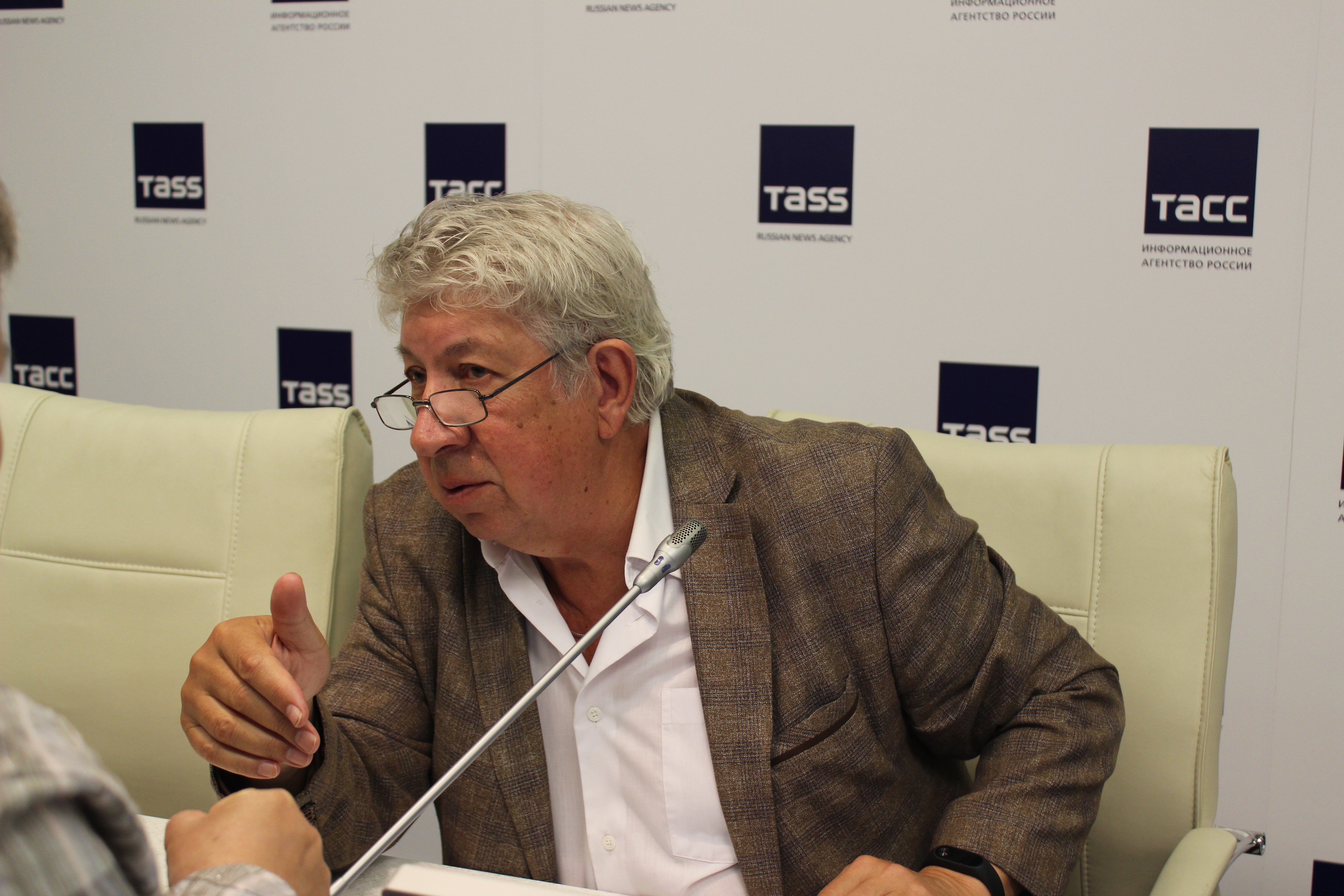 Сад вместо суда: жители Петербурга выбирают название новому арт-пространству на Тучковом буяне