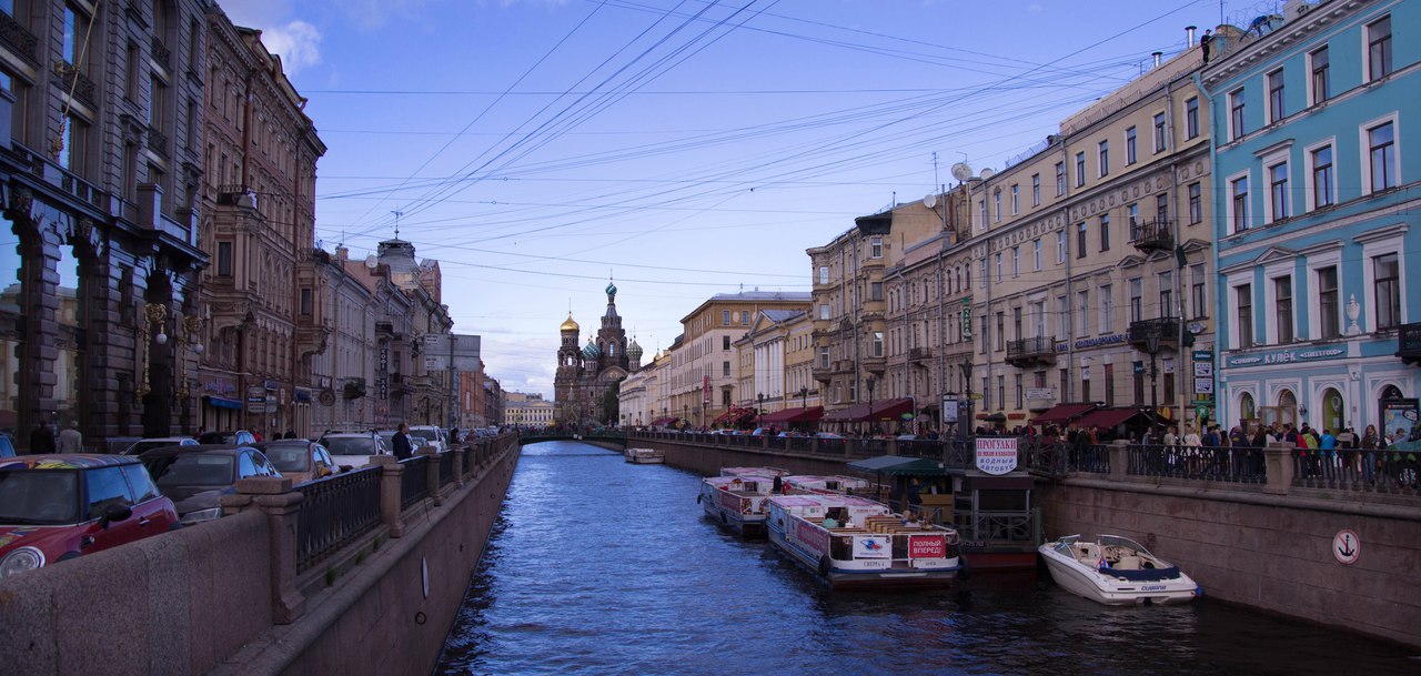 Власти еще больше ограничат Петербург