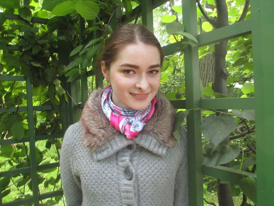 Подруга убитой Анастасии Ещенко поведала о ней и показала письма