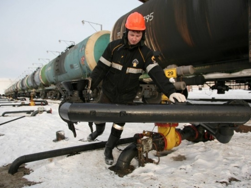 Белоруссия поднимет с февраля плату за транзит российской нефти