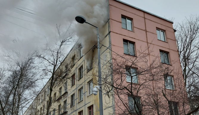 В Московском районе Петербурга горела квартира: фото