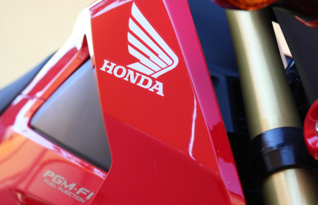 В Петербурге стартовали продажи нового мотоцикла Honda Gold Wing