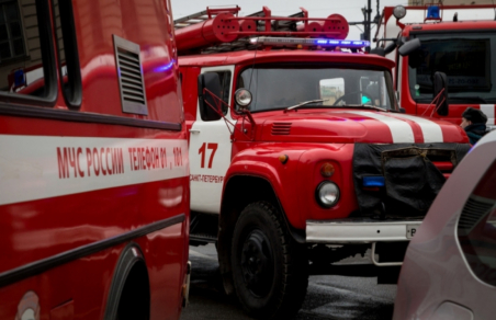 Петербургские районные суды опять эвакуированы. Минер требует денег