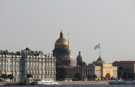 Петербург открывает с 6 июля музеи, бассейны и фитнес-центры