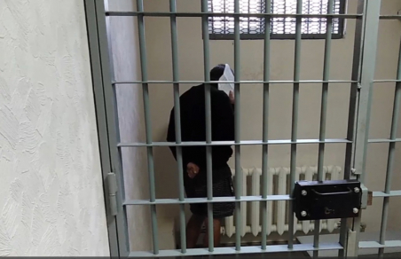 Петербуржец дал 600 тысяч рублей за содержание любимой в тюрьме