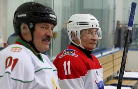 Лукашенко проиграл хоккейный чемпионат - игр в Минске не будет
