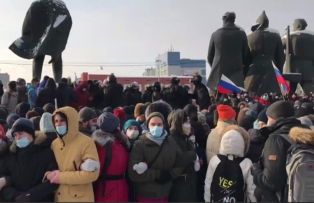 По России идут акции за свободу Навального