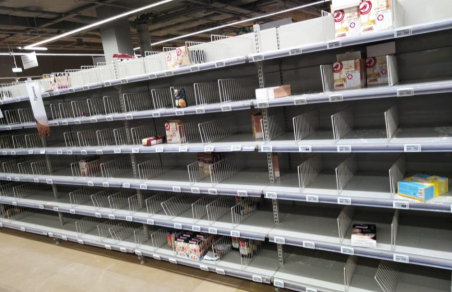 Полиция громит руководство Spar за потери Сбербанка