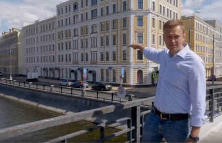 %D0%9D%D0%B0%D0%B2%D0%B0%D0%BB%D1%8C%D0%BD%D0%BE%D0%BC%D1%83%20%D0%BC%D0%BE%D0%B3%D1%83%D1%82%20%D0%BF%D1%80%D0%B8%D1%81%D1%83%D0%B4%D0%B8%D1%82%D1%8C%20%D0%BF%D1%80%D0%B5%D0%BC%D0%B8%D1%8E%20%C2%AB%D0%91%D0%B5%D0%BB%D1%8B%D0%B9%20%D1%81%D0%BB%D0%BE%D0%BD%C2%BB