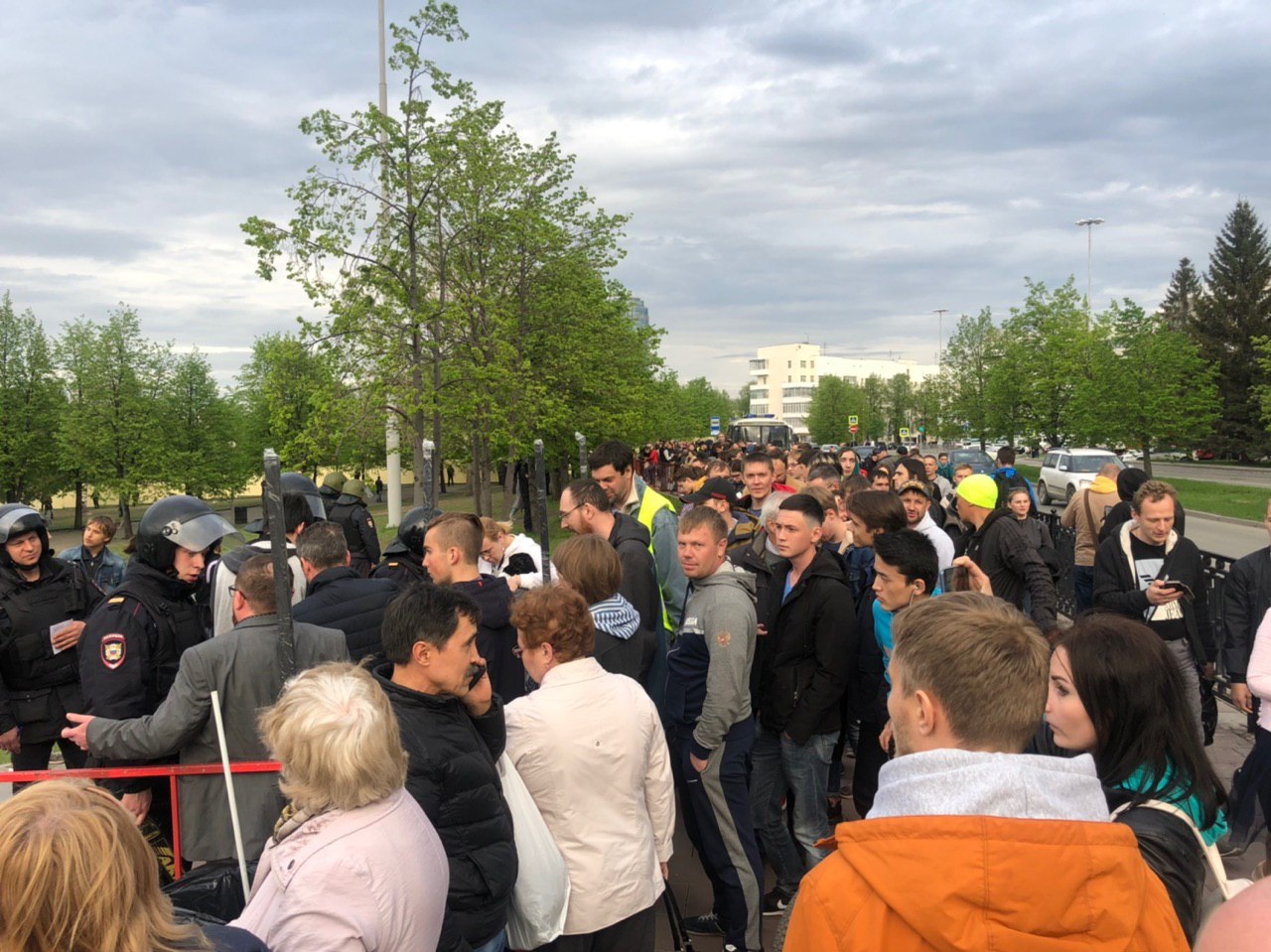 Путин предложил провести опрос по поводу строительства храма в Екатеринбурге