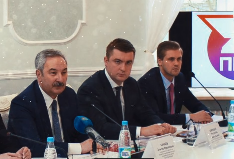 За украденные деньги сотрудников ЦКК Петербурга ответит директор