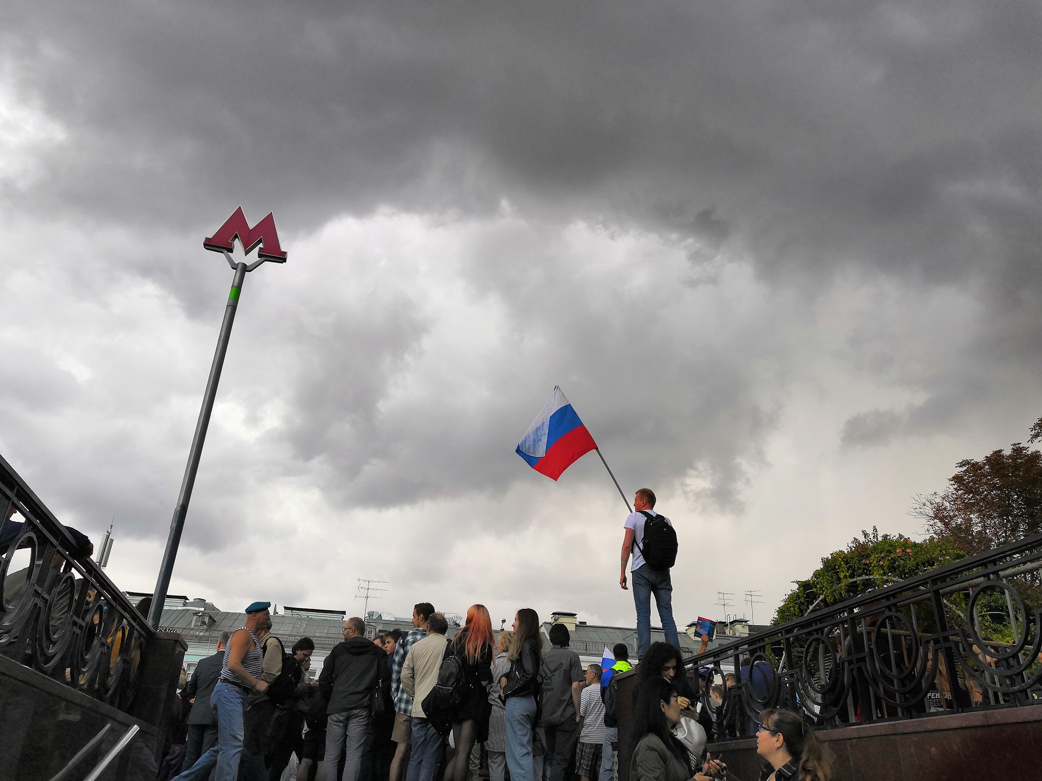 Суд назначил Константину Котову 4 года колонии за участие в митингах