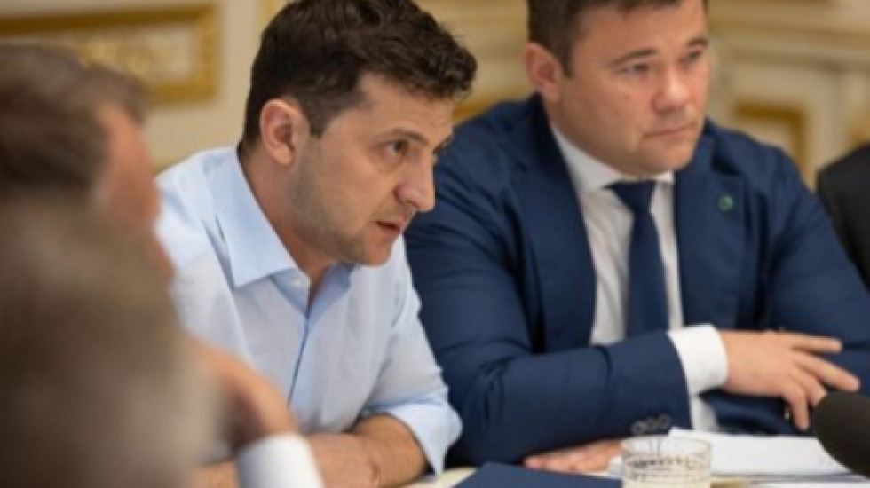 Рада не внесла в повестку дня первые законопроекты Зеленского