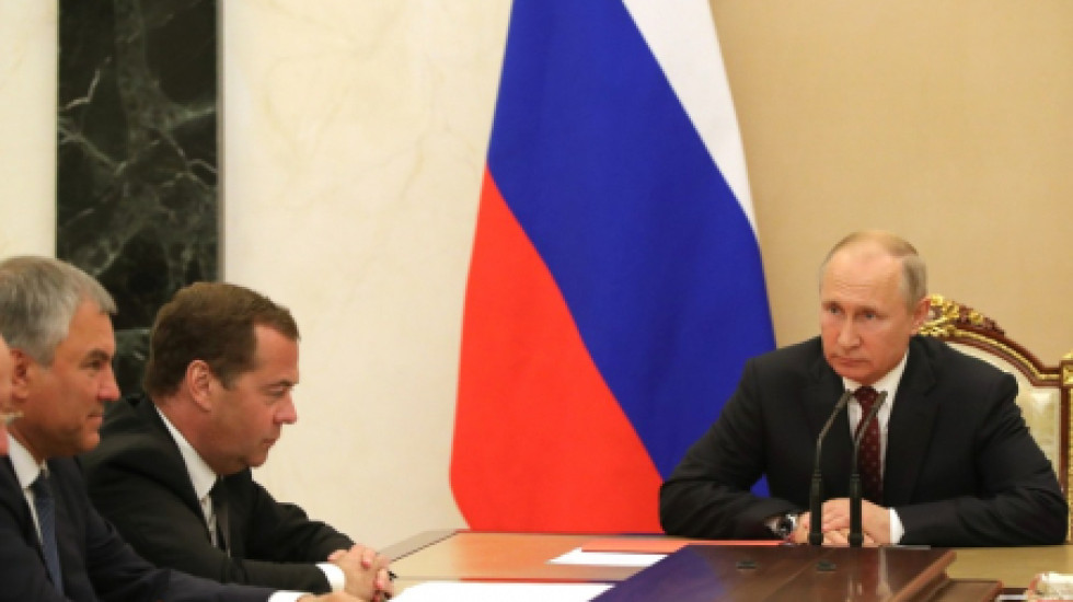 Путин внес в Госдуму законопроект о приостановлении действия ДРСМД