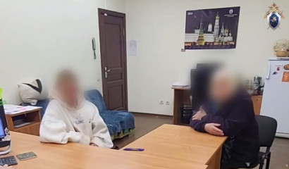 В Петербурге мужчину ждет суд за нападение с ножом на полицейского