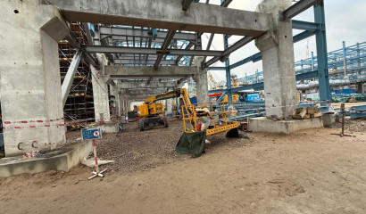 На стройке в Усть-Луге погиб сварщик