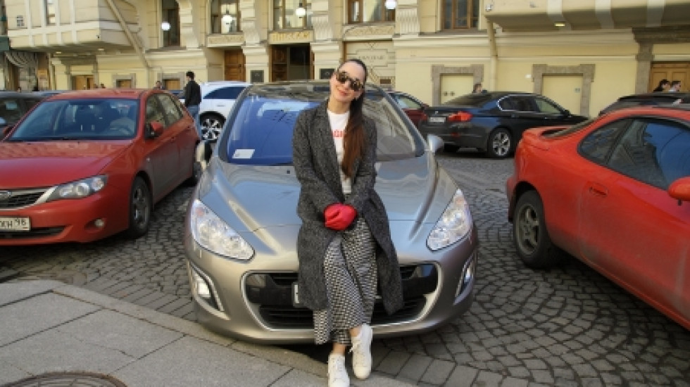 Евгения Игумнова: «Я поменяла большие машины на малолитражку»