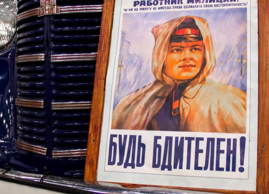 Неисправимый пьяный водитель без прав лишился авто в Петербурге