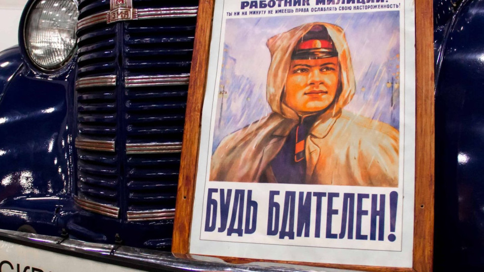 Неисправимый пьяный водитель без прав лишился авто в Петербурге