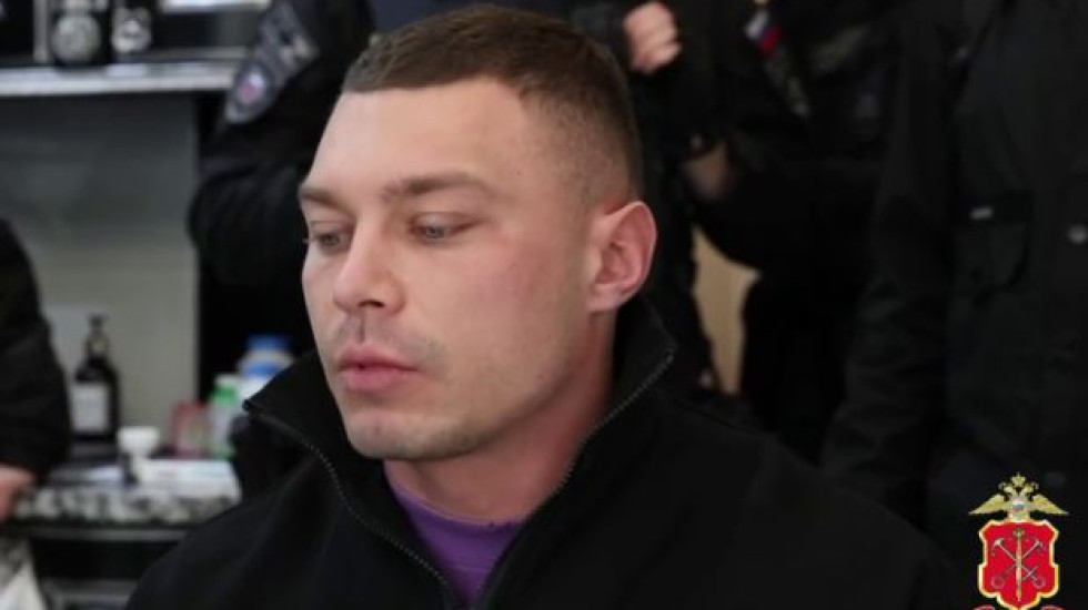 Уличного гонщика задержали за экстрим в центре Петербурга