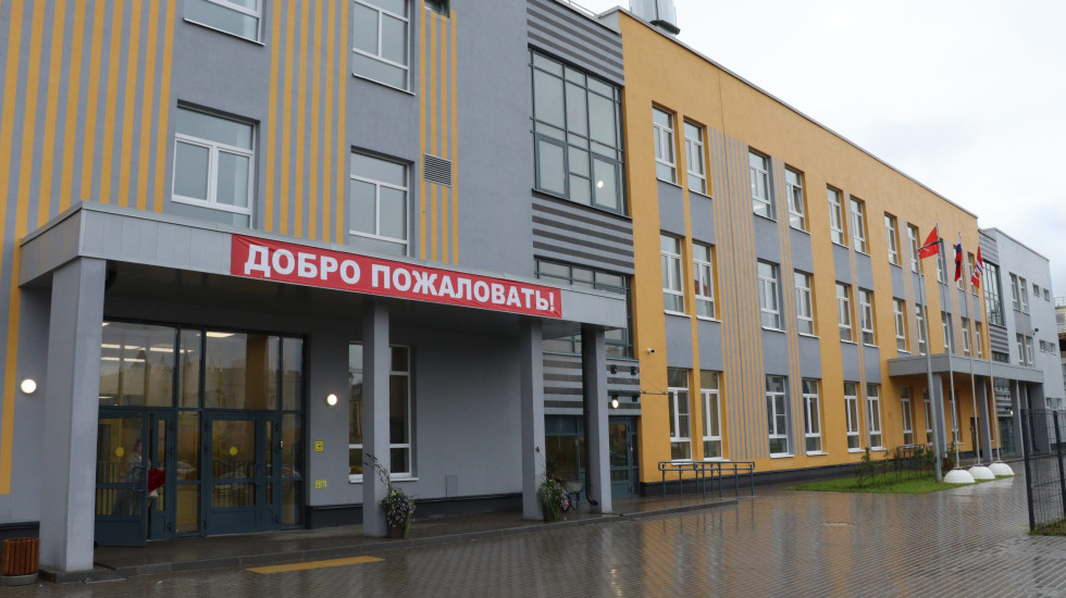 Петербург в 2024 году решит проблему дефицита школ и детских садов