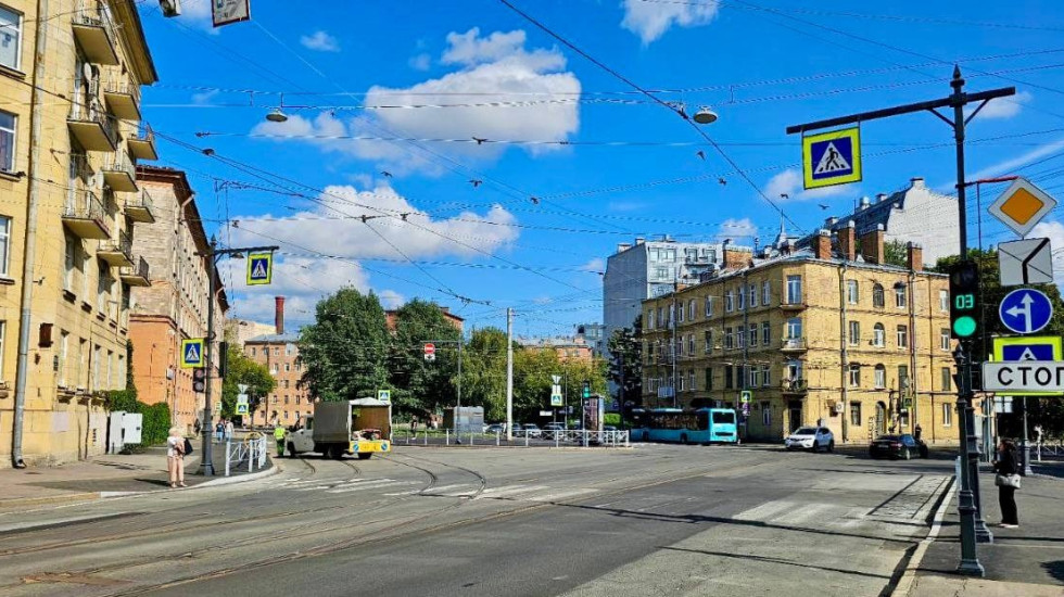 «Автопарк №7 Спецтранс» проиграл суд петербурженке