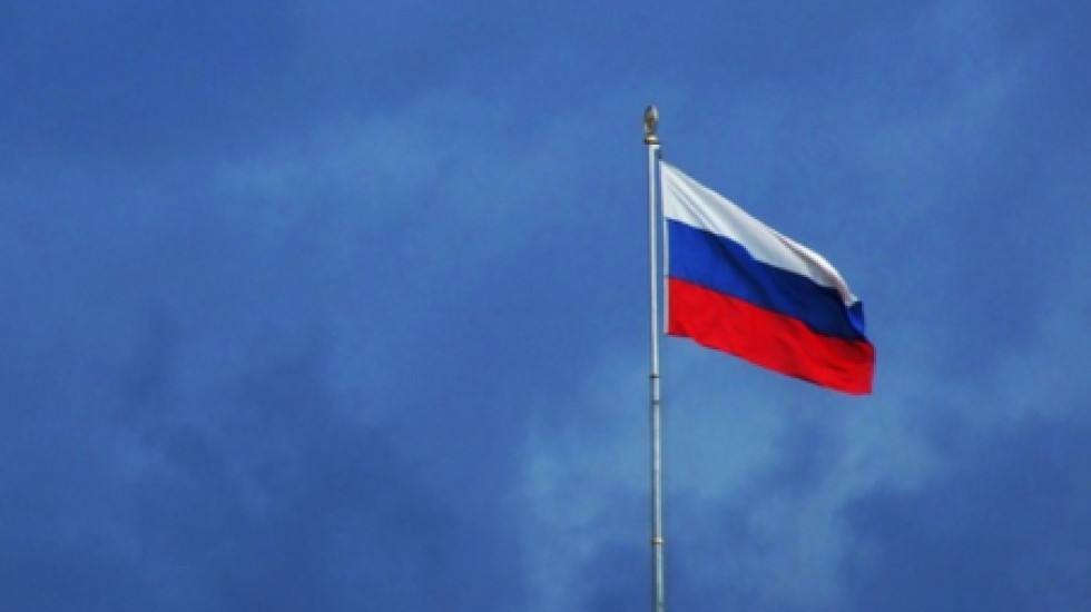 Половина россиян не смогли назвать порядок цветов на флаге России