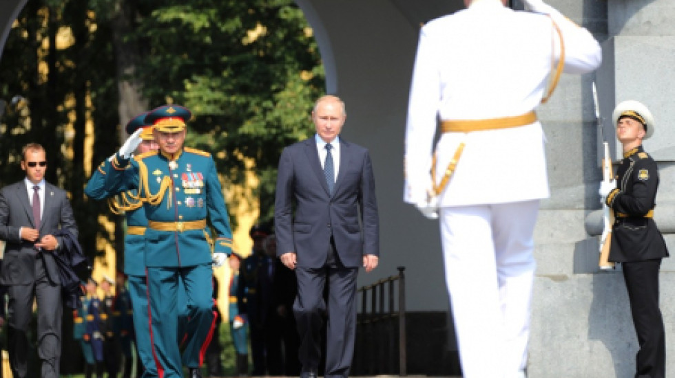 Путин на два дня приедет в Петербург с рабочим визитом