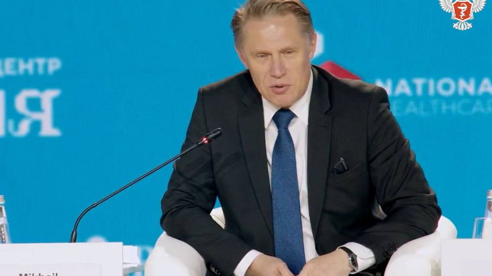 Мурашко: россияне едят сахара в 4 раза больше нормы