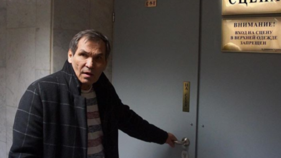 Алибасов пытался ударить участницу шоу «Пусть говорят»