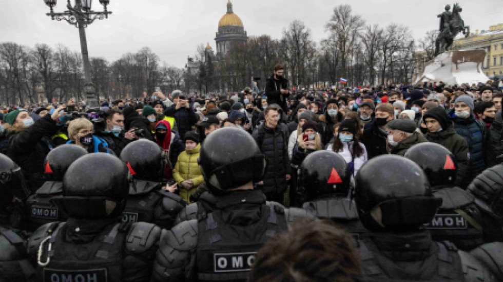 Петербургский омбудсмен: мирная демонстрация — не беспорядки