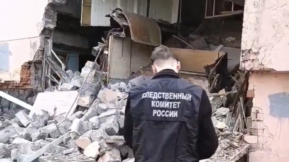 Обвалилось здание бывшего детсада на Лесном проспекте