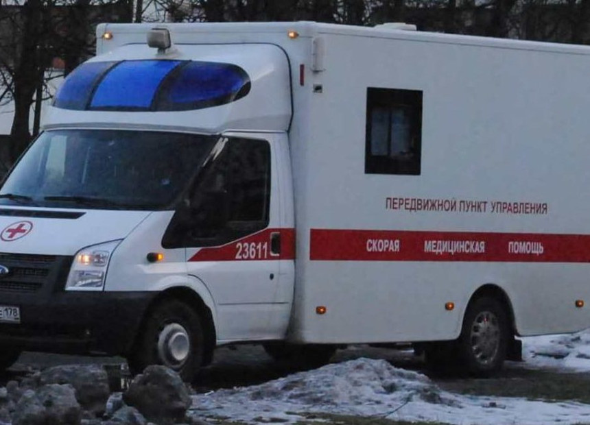 В Невском районе 25 учеников слегли после обеда в школьной столовой