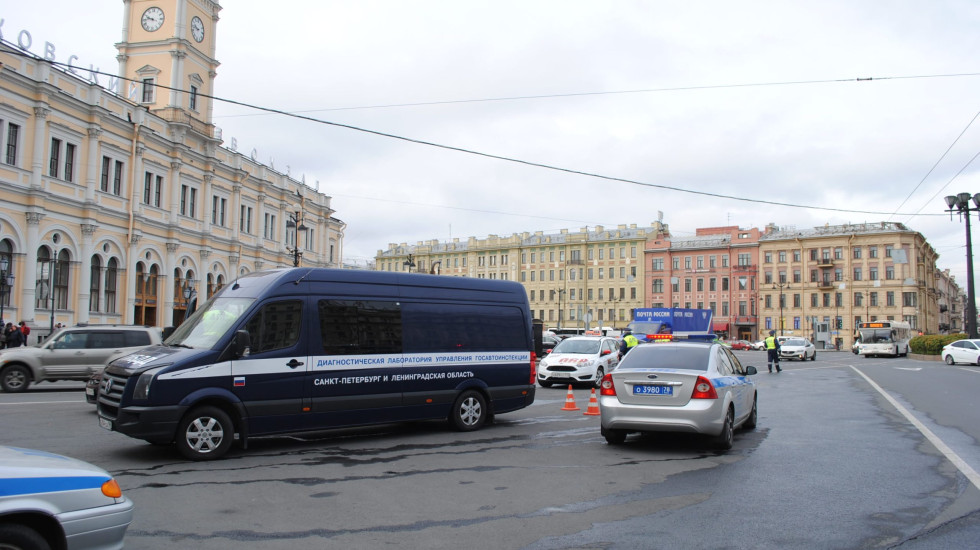 У нетрезвого петербургского водителя конфисковали «Рено»