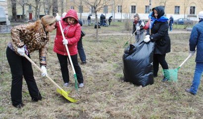 Уборка Петербурга глазами юных художников