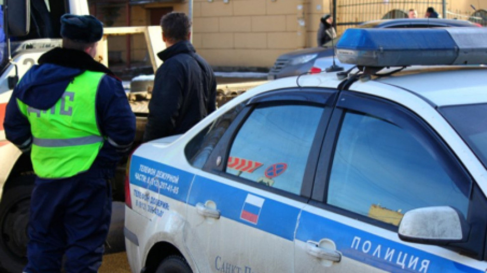 Попытка подкупить петербургскую ДПС подвела нелегала под арест и срок
