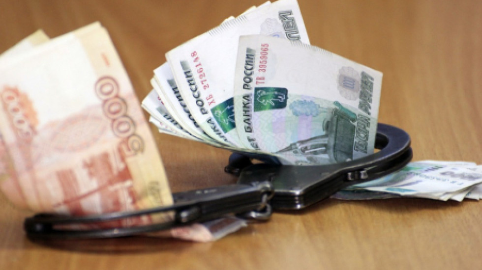 Петергофский следователь получил фальшивую взятку за служебный подлог