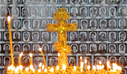 Петербург вспоминает погибших в теракте над Синаем