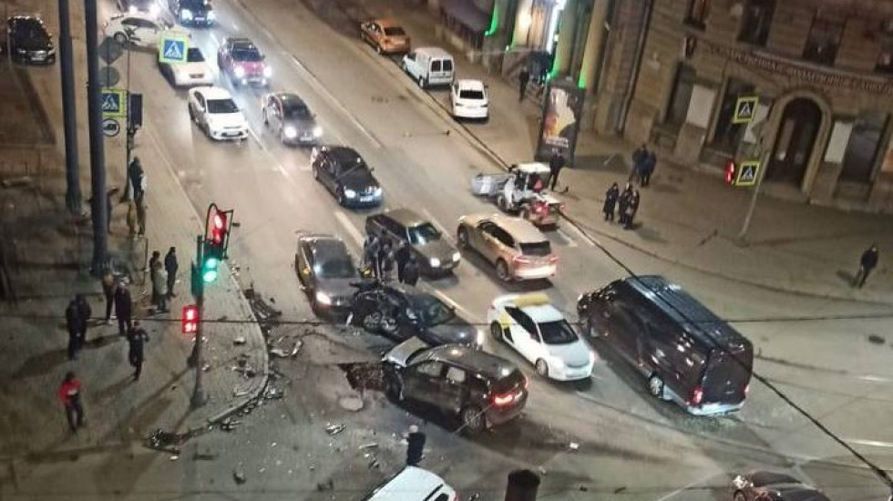 Виновника ДТП на Большом Сампсониевском посадили со второй попытки