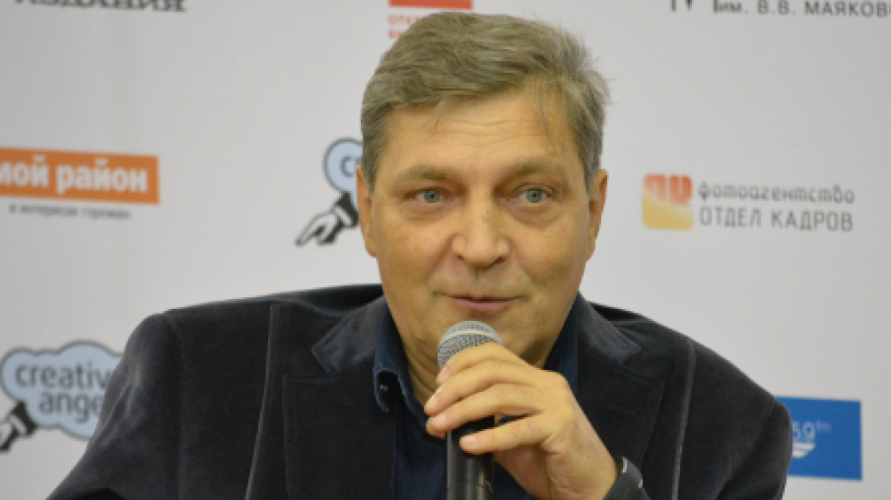 Невзоров назвал телеведущую Скабееву «говорящей курятиной»