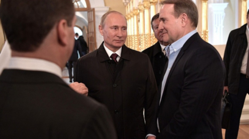 Путин накануне выборов в Верховную Раду встретился с Медведчуком