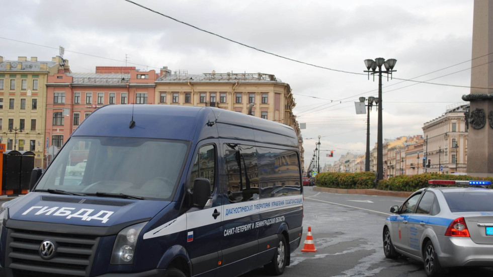 В Петербурге осудили экс-инспектора ГАИ за взятки