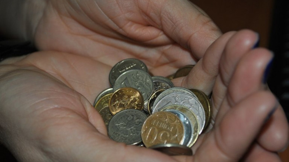 Минтруд РФ предложил повысить МРОТ до 27 000 рублей