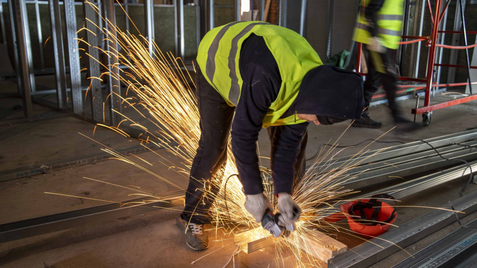 Штраф «Геоизола» за невыплаты 512 работникам составил 100 000 рублей