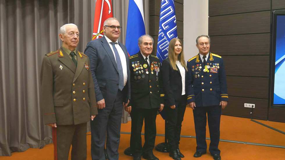 Год славных побед