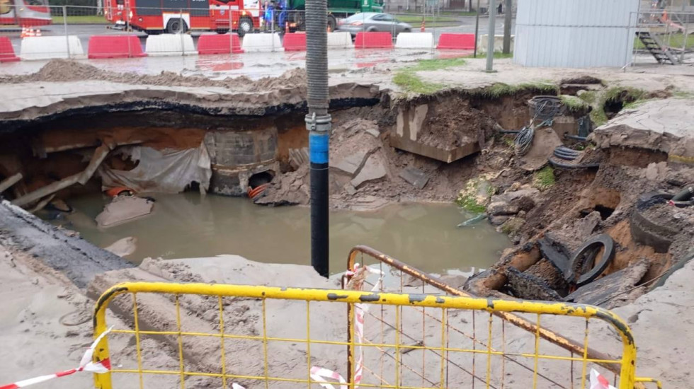 Провал грунта на проспекте Энгельса обернулся уголовным делом