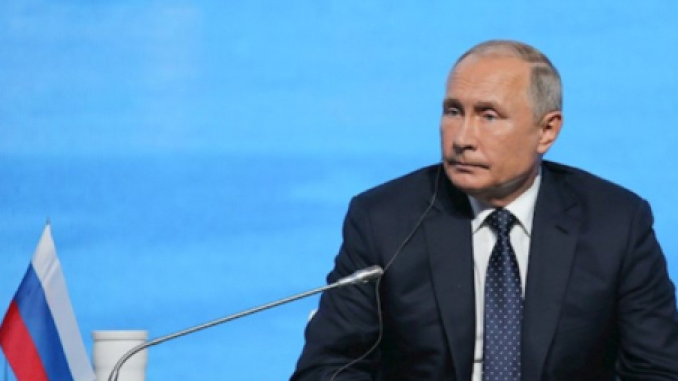ТАСС остановило показ многосерийного интервью с Путиным