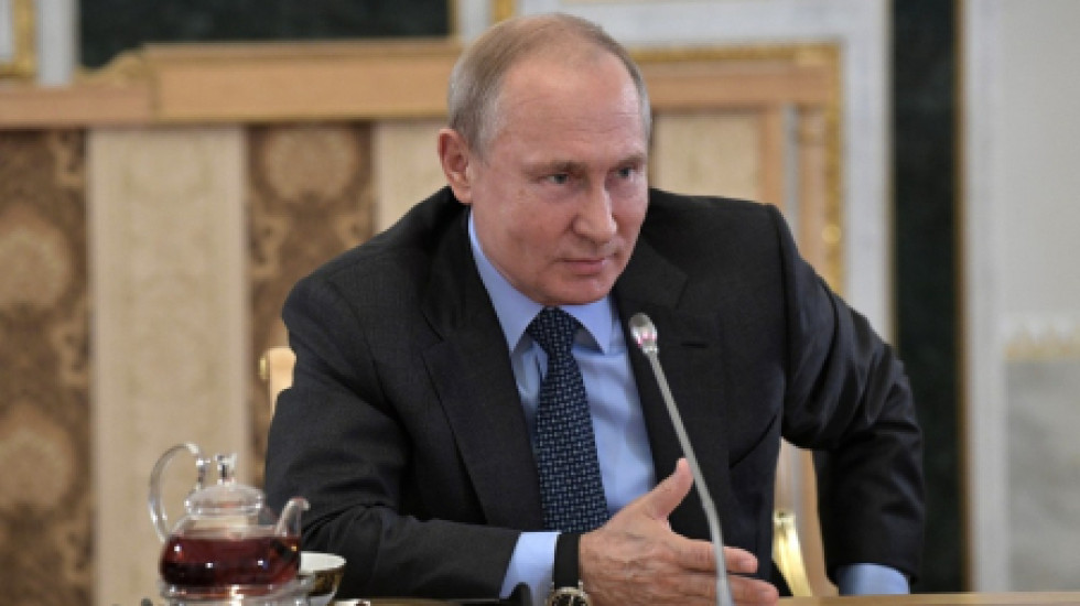 Путин на ПМЭФ предложил не продлевать договор СНВ-3