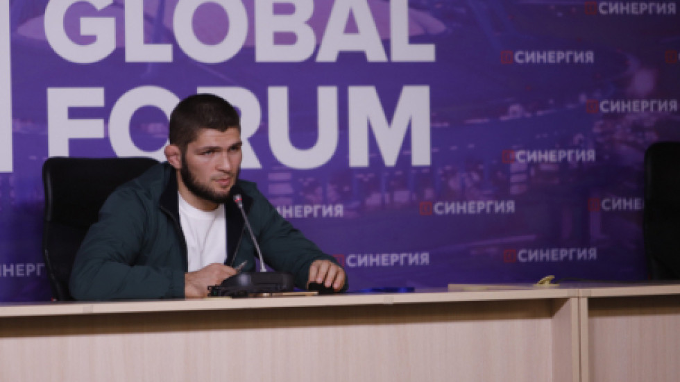 Хабиб Нурмагомедов анонсировал бой и рассказал о своем бизнесе